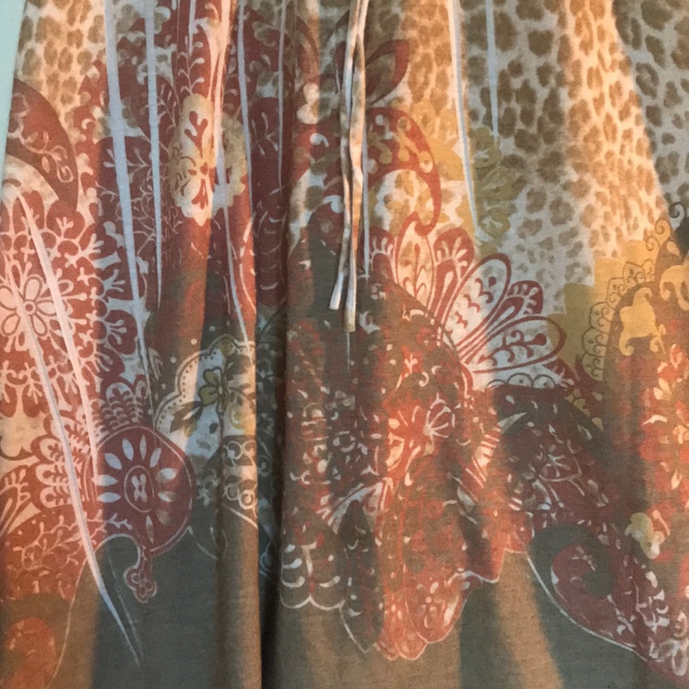 BELLEZZA SLEEVELESS V NECK ANIMAL PRINT SUNDRESS - Picture 7 of 8